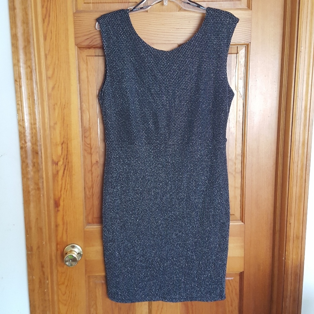 Form-fitting midnight blue dress w/ silver detail